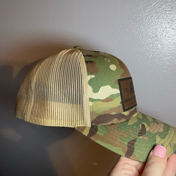 Camo hat - Picture 2 of 2